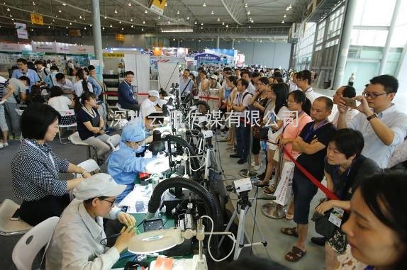 第十屆中國（西部）電子信息博覽會(huì )  西部電子信息十周年獻禮